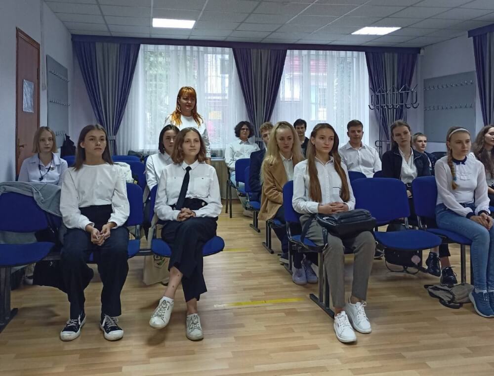 ТОРЖЕСТВЕННОЕ ПОСВЯЩЕНИЕ ТОРЖЕСТВЕННОЕ ПОСВЯЩЕНИЕ